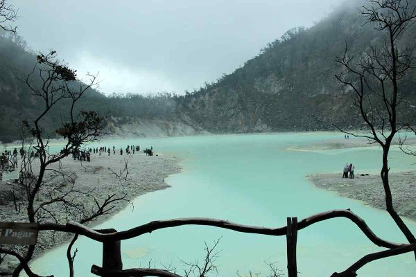 Tempat Wisata Terkenal Di Jawa Barat