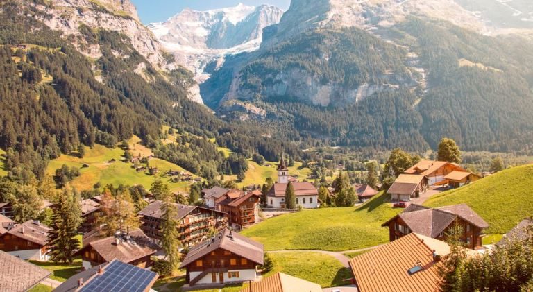 8 Tempat Wisata Di Swiss Terbaik Untuk Libur Nataru