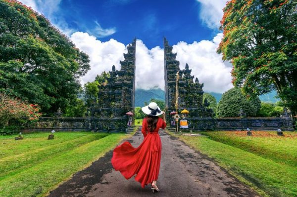 AI untuk Itinerary Liburan