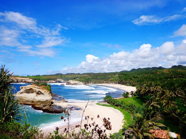 Daftar Destinasi Rekreasi di Pacitan Tahun 2024