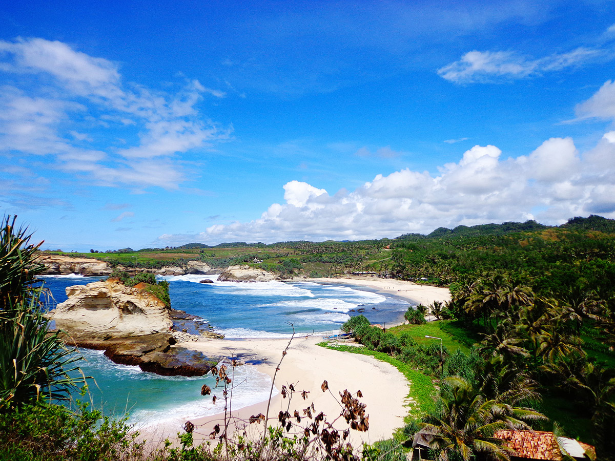 Daftar Destinasi Rekreasi di Pacitan Tahun 2024