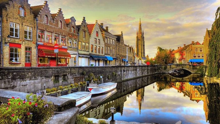 Tempat Wisata di Belgia Membuat Bahagia